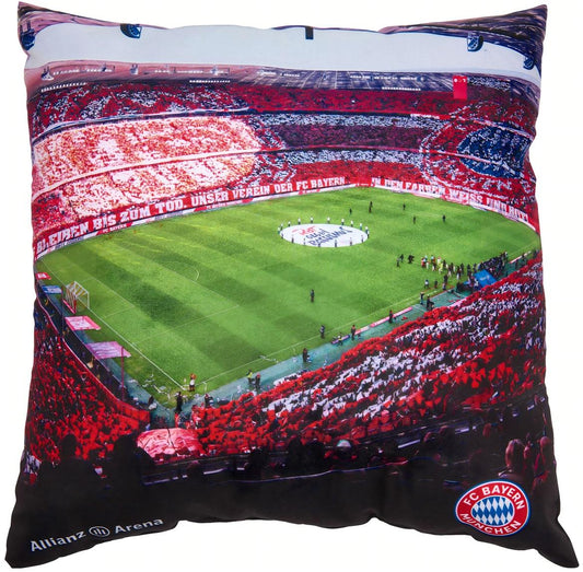 FotbalFans Polštářek FC Bayern Mnichov, design Allianz Aréna, znak klubu, 40 × 40 cm